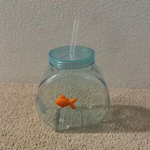 Target Brand New 40oz Aqua Fish Bowl Tumbler with Orange Fish Decor
